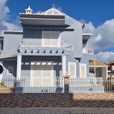 Dona Ana Guesthouse Lagos Exterior photo